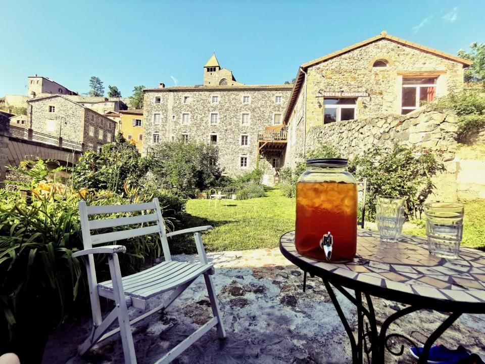 Auberge De Chanteuges Zewnętrze zdjęcie