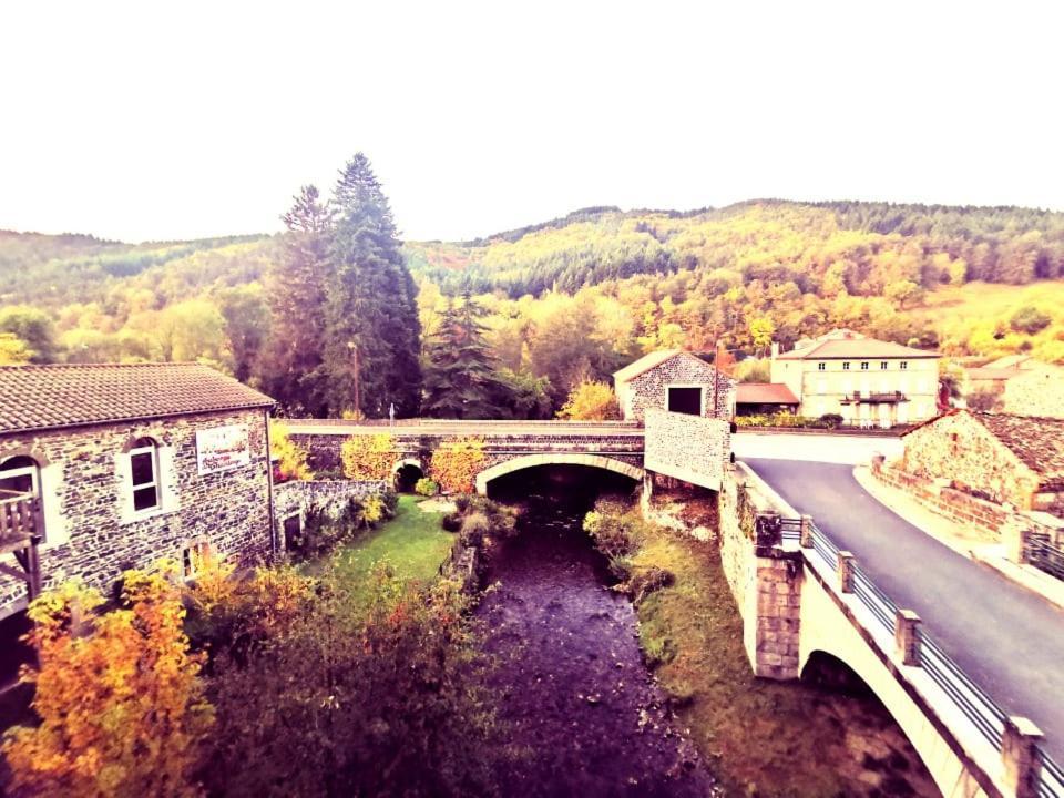 Auberge De Chanteuges Zewnętrze zdjęcie